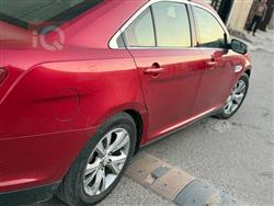 Ford Taurus